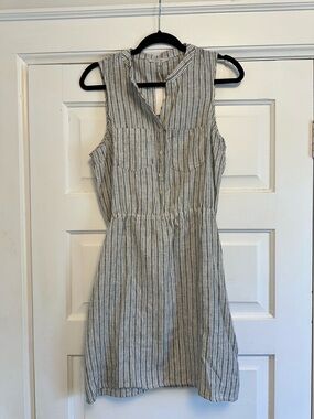 Sleeveless Striped Linen-Blend Dress